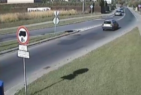 Al. Armii Krajowej - Żyzna